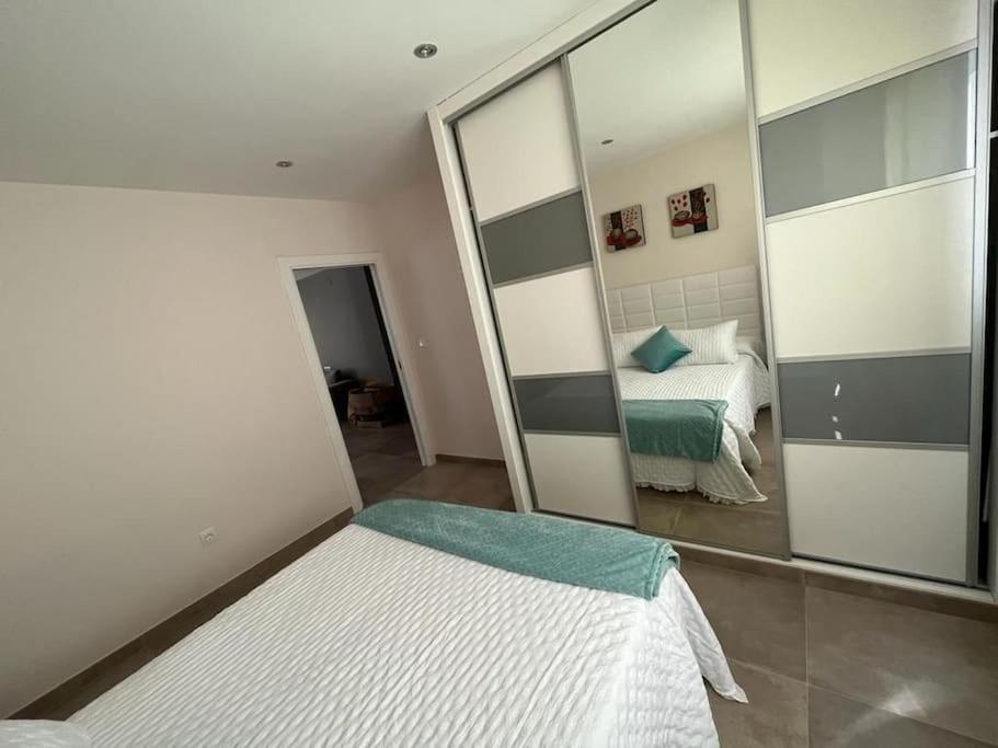 Apartamentos Camino A Ribeira Quiroga Esterno foto